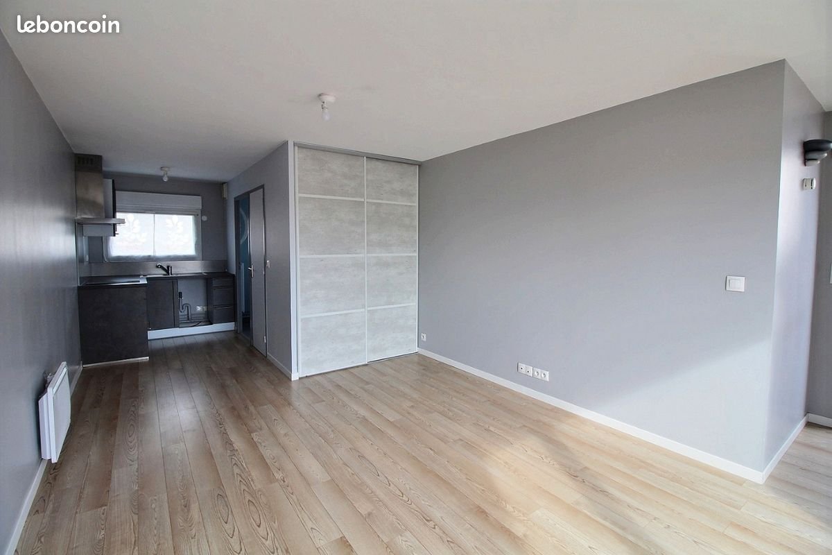 Appartement à louer, 28m², Paray-Vieille-Poste