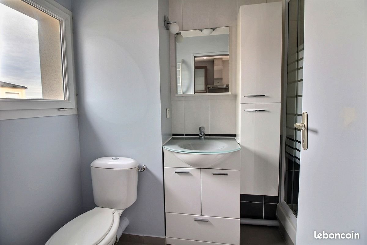 Appartement à louer, 28m², Paray-Vieille-Poste