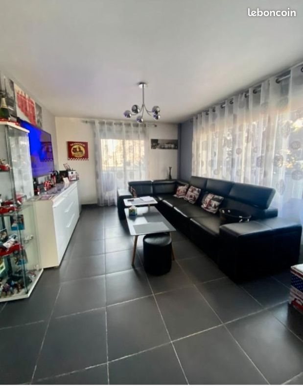 Appartement à vendre, 73m², Chelles