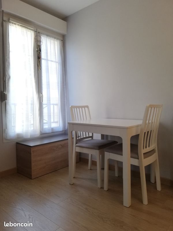 Appartement à louer, 26m², Voisins-le-Bretonneux
