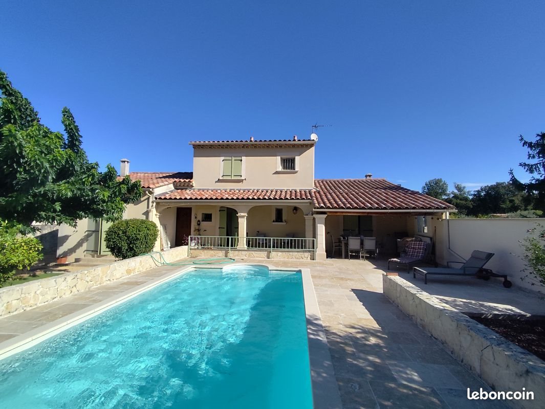 Maison à vendre, 140m², Piolenc