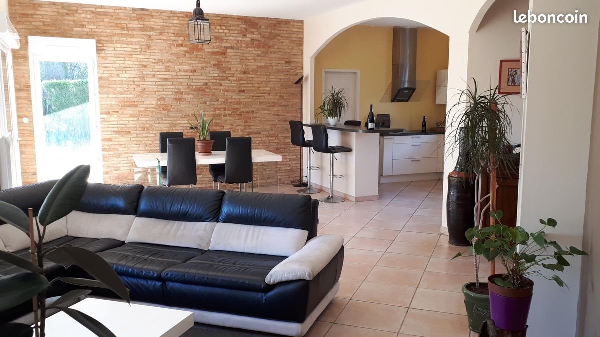 Maison à louer, 145m², Paulhac