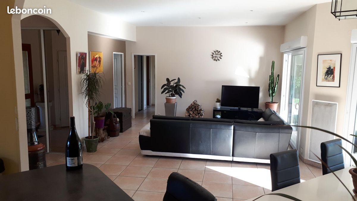 Maison à louer, 145m², Paulhac