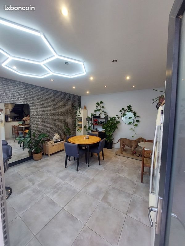 Maison à louer, 70m², Evron