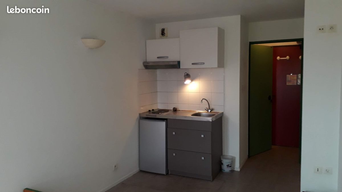 Appartement à louer, 18m², Cergy
