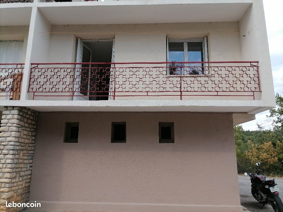 Appartement à louer, 43m², Laragne-Montéglin