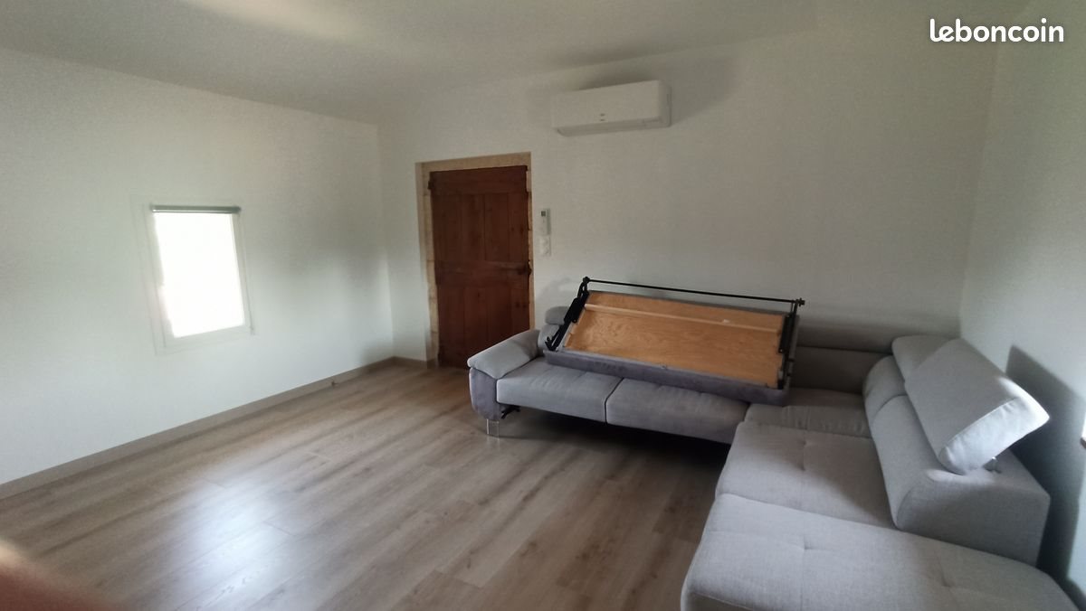 Appartement à louer, 90m², Vers-Pont-du-Gard