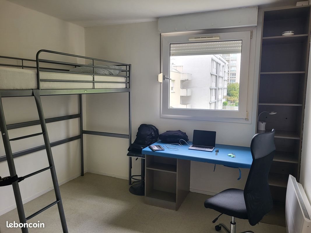 Appartement à louer, 18m², Cergy