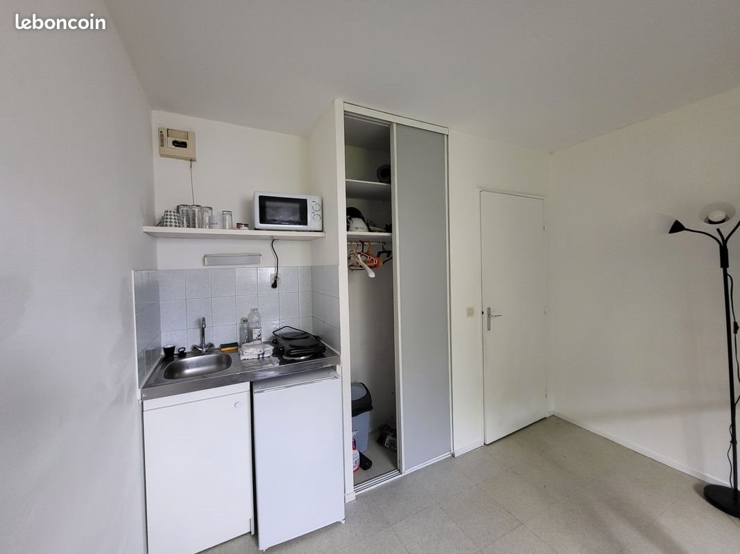 Appartement à louer, 18m², Cergy