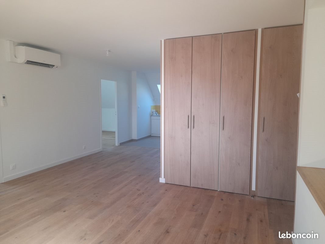 Appartement à louer, 65m², Saint-Sernin-du-Bois