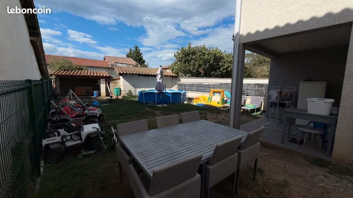 Maison à louer, 70m², Roussillon