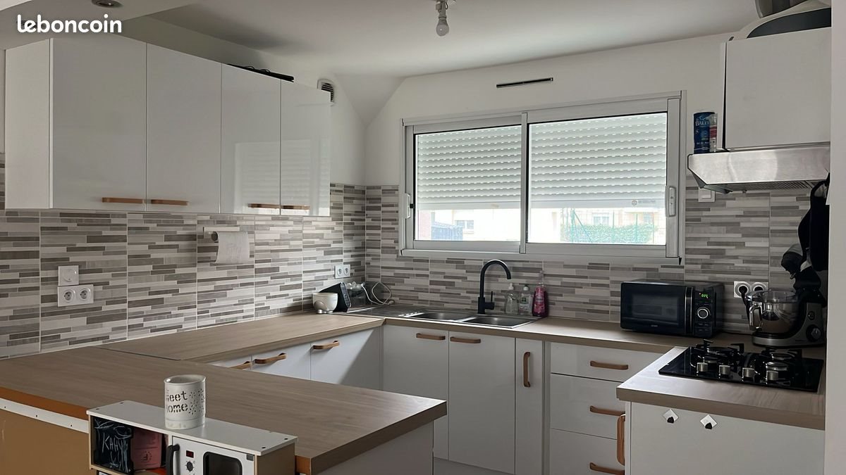 Maison à louer, 87m², Treffieux