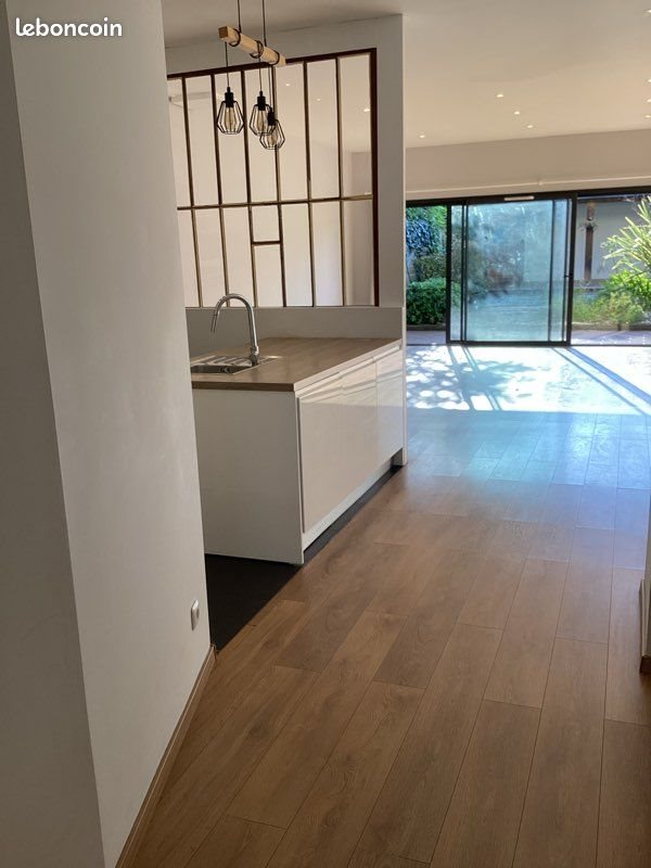 Maison à louer, 180m², Bordeaux