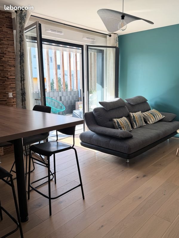 Appartement à louer, 68m², Bordeaux