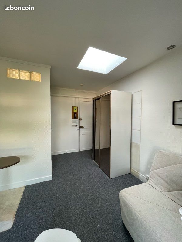 Appartement à louer, 18m², Paris 17ème