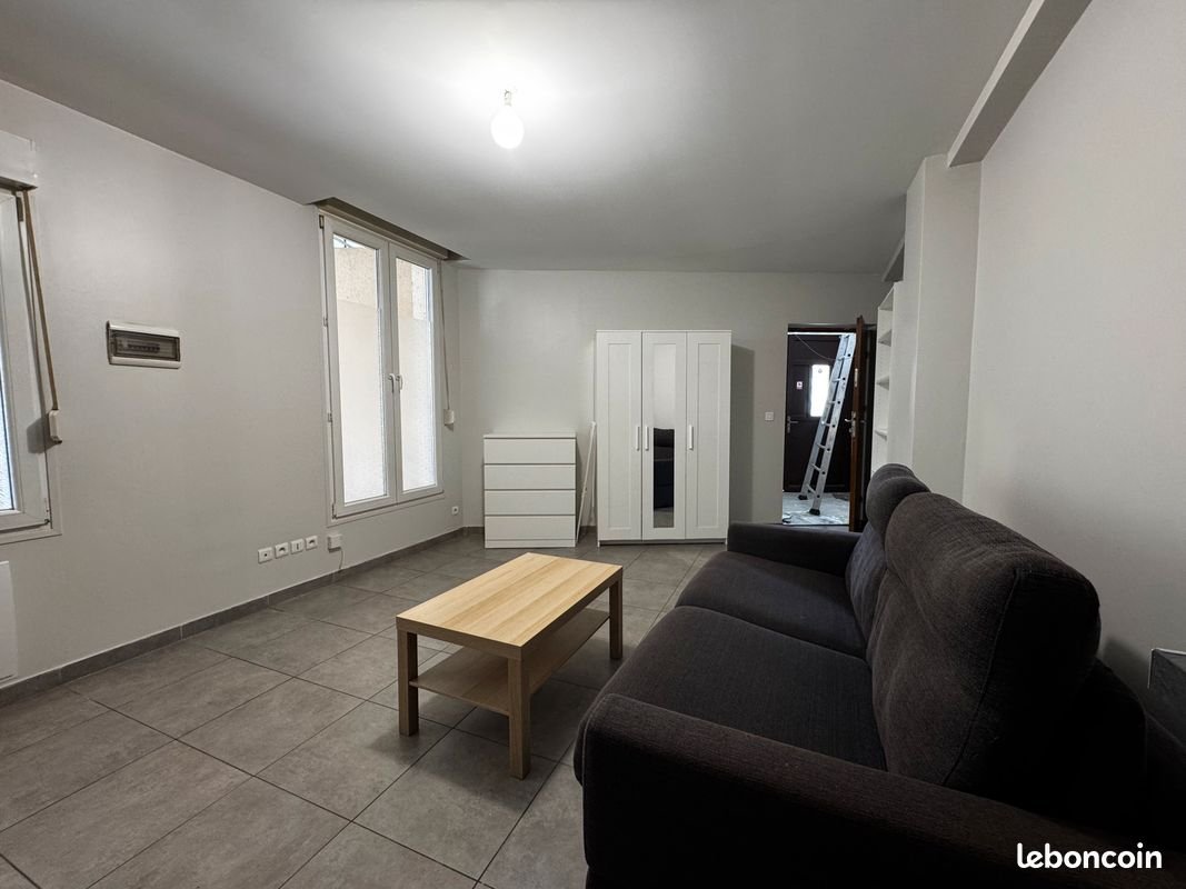 Appartement à louer, 23m², Aubervilliers