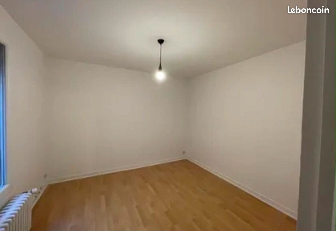 Appartement à louer, 64m², Puteaux