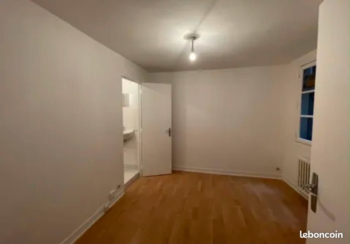 Appartement à louer, 64m², Puteaux