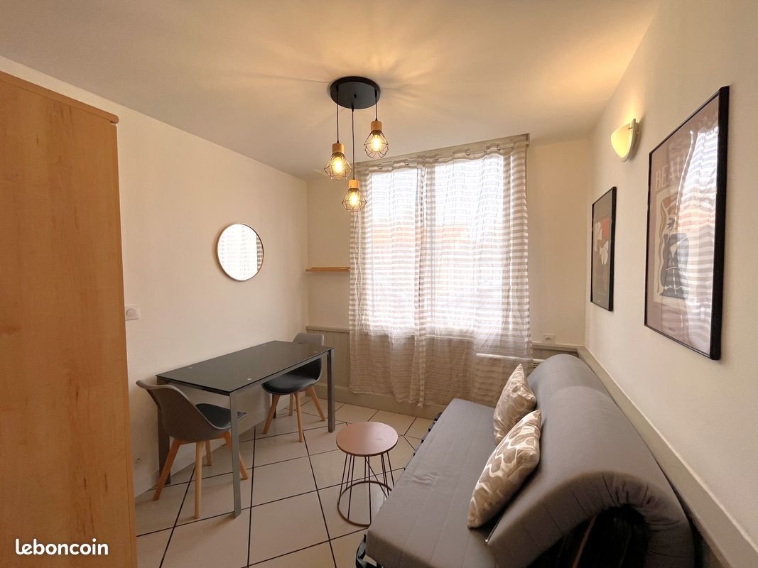 Appartement à louer, 16m², Cholet