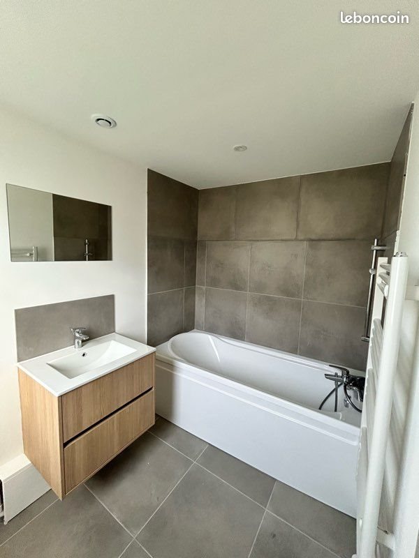 Appartement à louer, 50m², Brebières