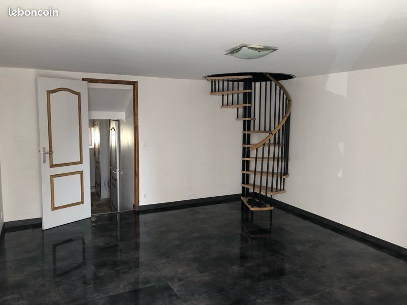 Maison à louer, 55m², Rémalard