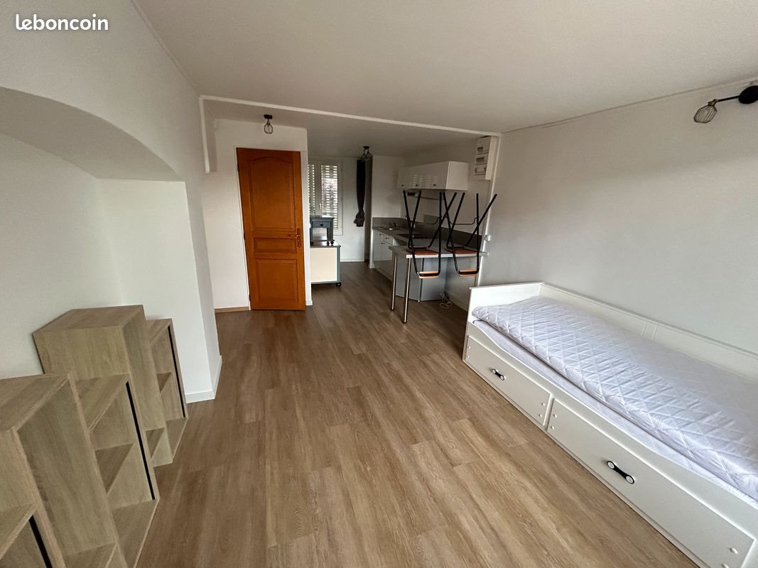 Appartement à louer, 26m², Chauffailles