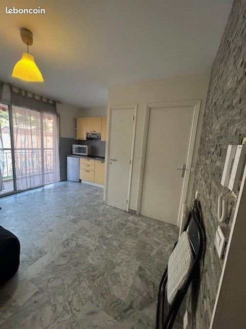 Appartement à louer, 20m², Menton