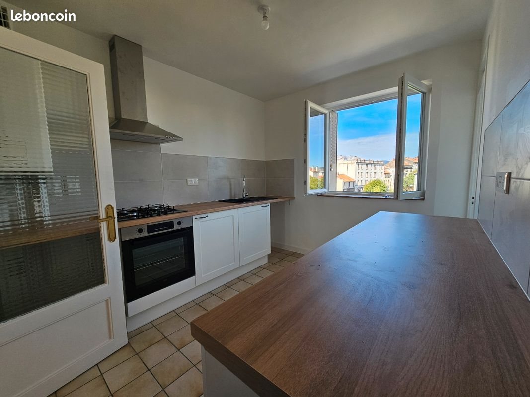 Appartement à louer, 67m², Clermont-Ferrand