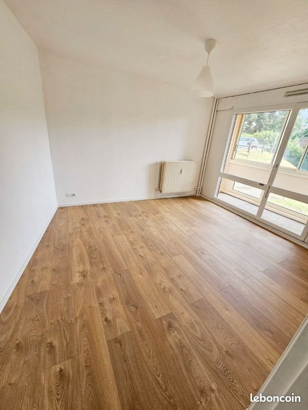 Appartement à louer, 45m², Le Creusot