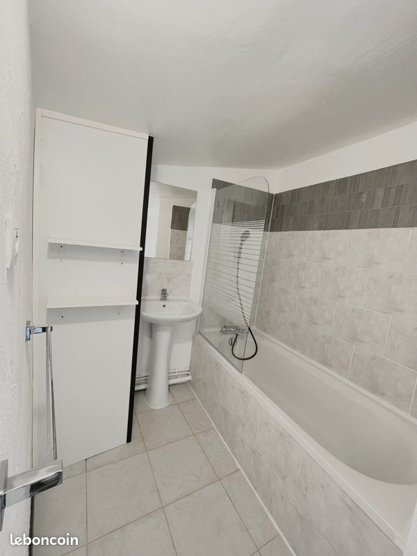 Maison à louer, 22m², Puichéric