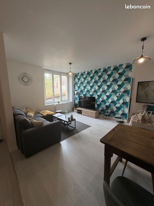 Appartement à louer, 50m², Uzerche