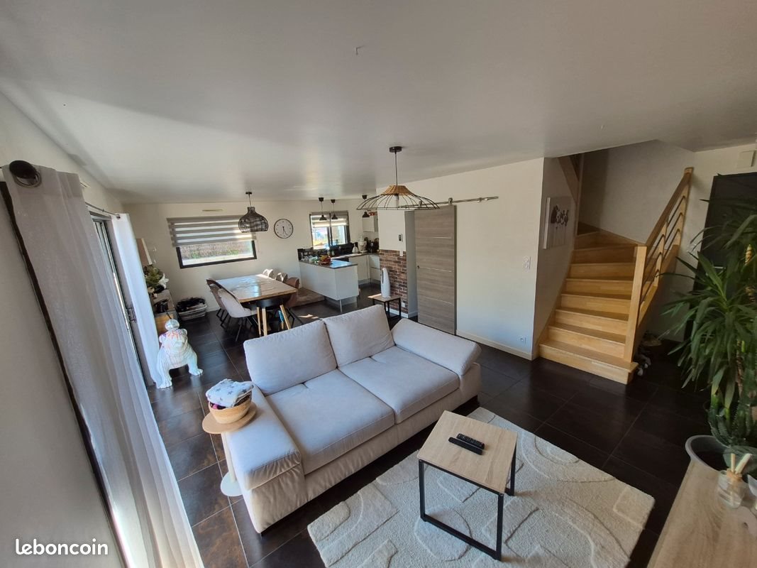 Maison à vendre, 106m², Saint-Evarzec