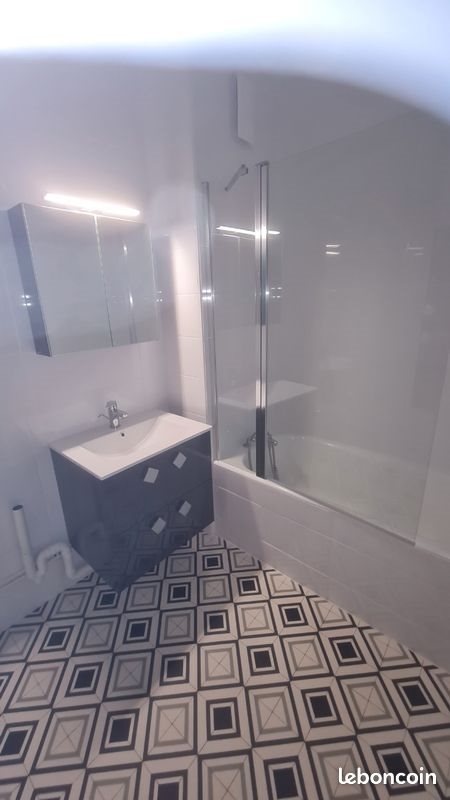 Appartement à louer, 67m², Brives-Charensac