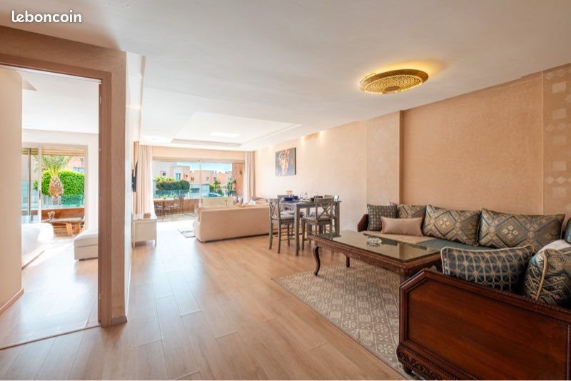 Appartement à louer, 133m², Courbevoie