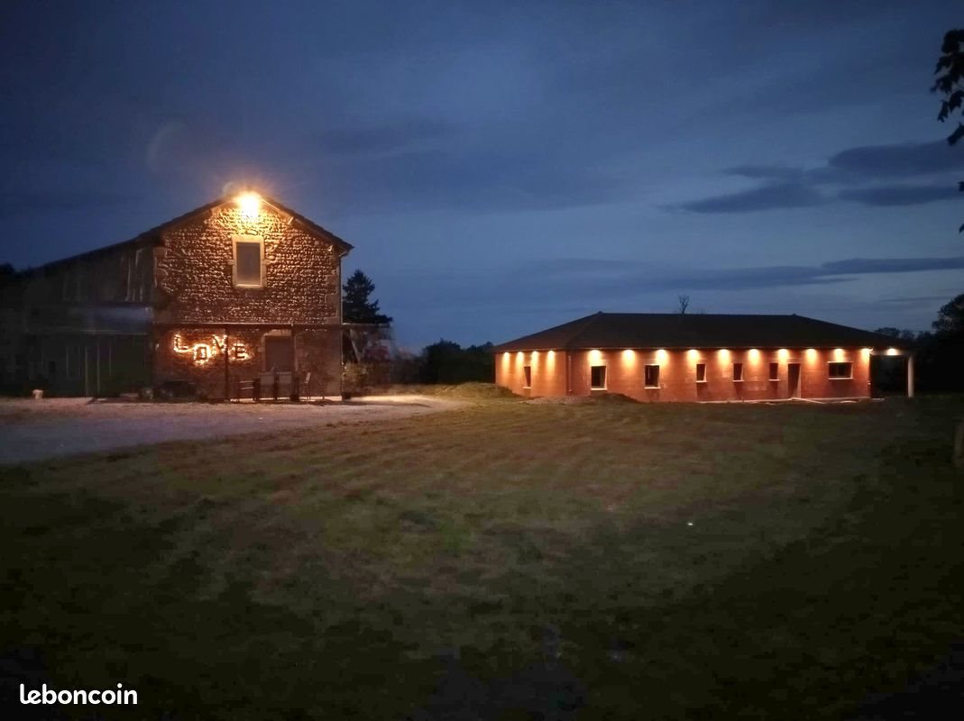Maison à vendre, 280m², Fleury-la-Montagne