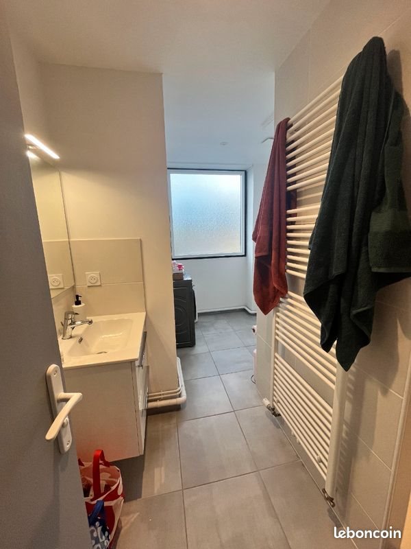 Appartement à louer, 74m², Brives-Charensac