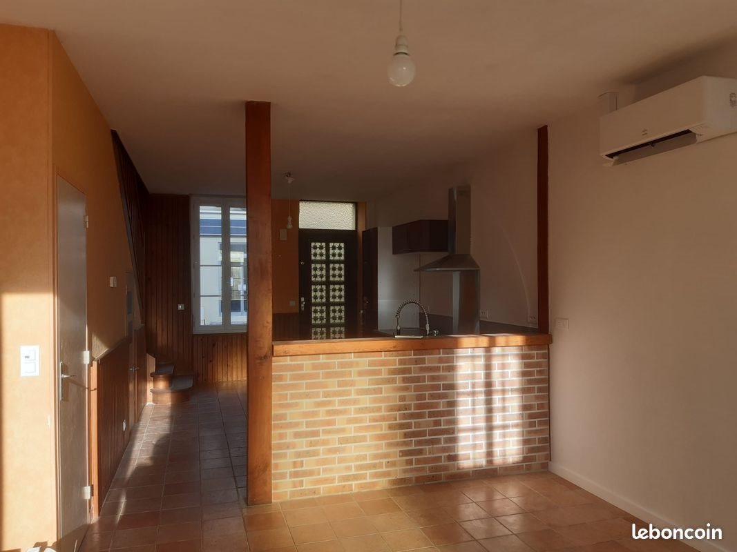 Maison à louer, 98m², Sancergues