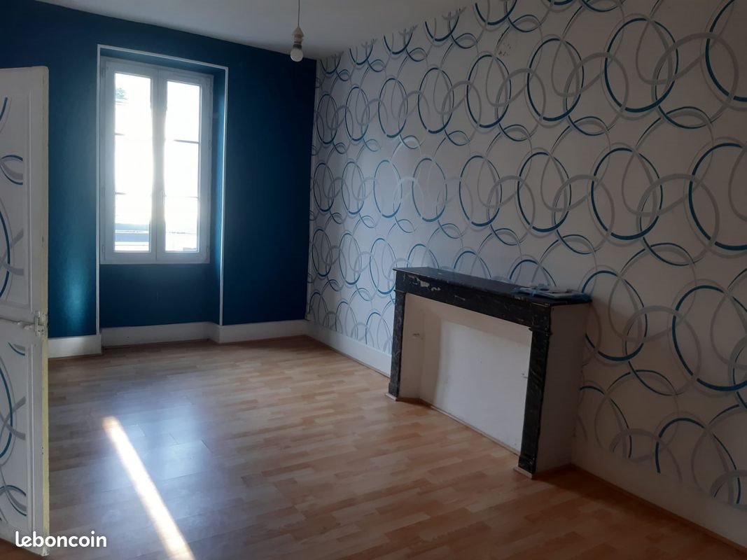 Maison à louer, 98m², Sancergues