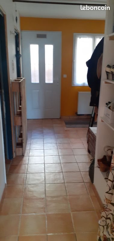 Appartement à louer, 85m², Ucel