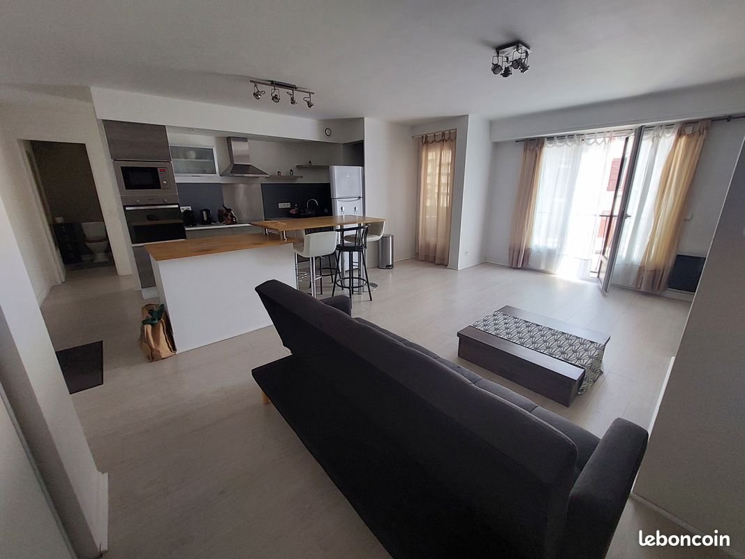Appartement à vendre, 57m², Pau