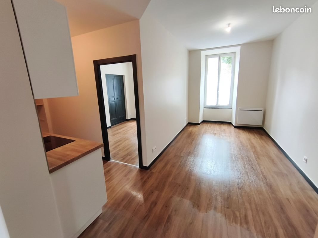 Appartement à louer, 60m², Marvejols
