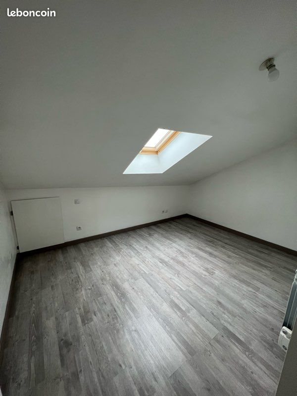 Appartement à louer, 82m², Roanne
