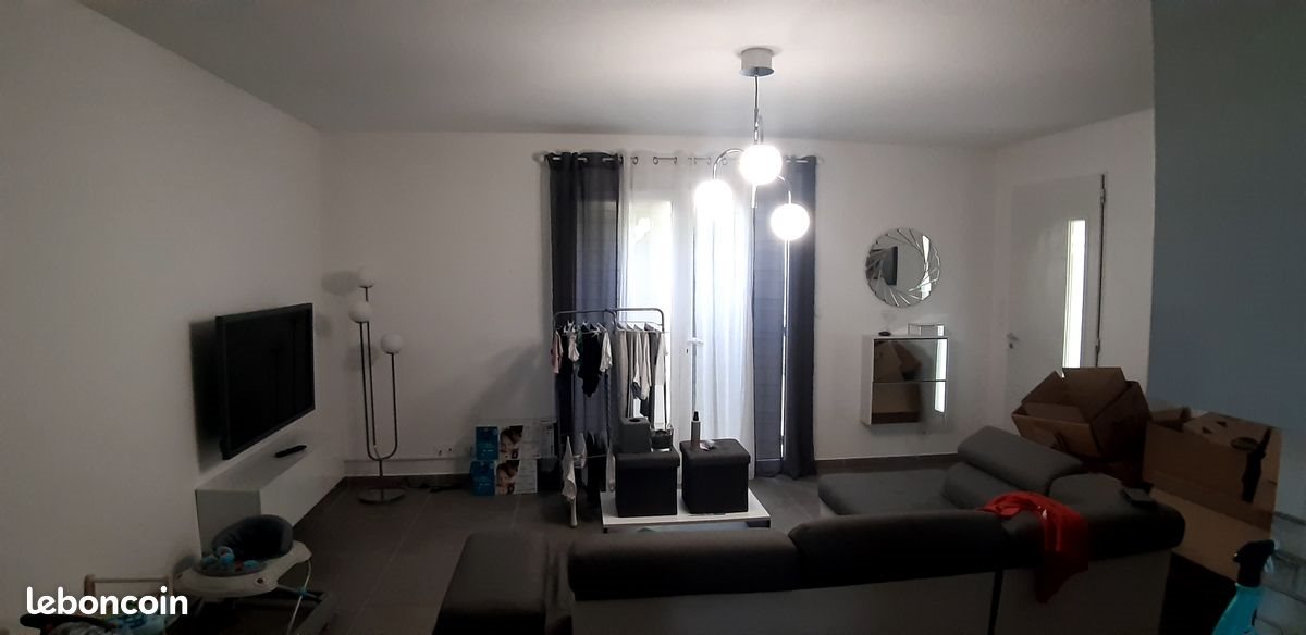 Maison à louer, 65m², Piolenc