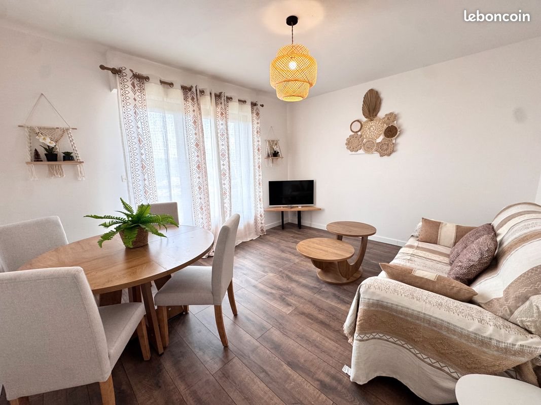 Appartement à louer, 45m², Toulon
