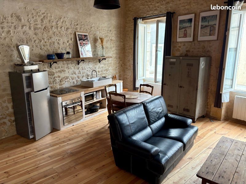 Appartement à louer, 70m², Lesparre-Médoc