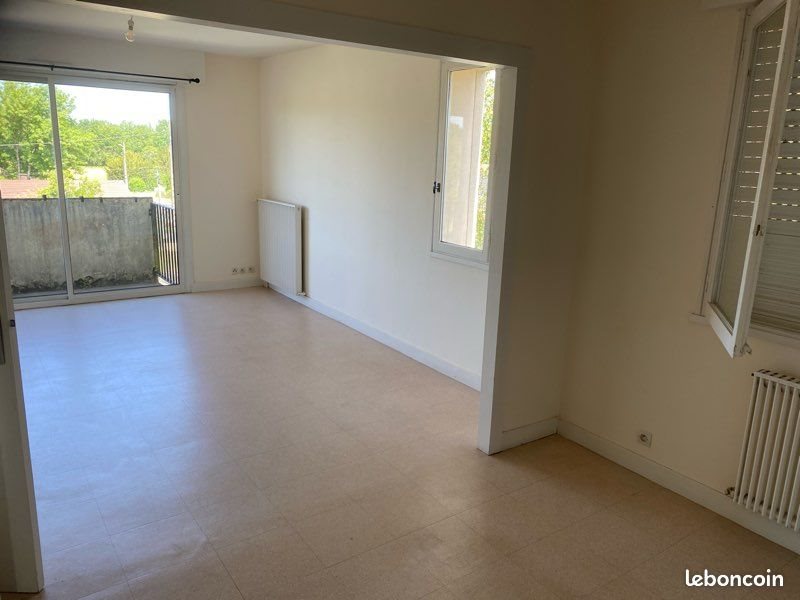 Appartement à louer, 69m², Coullons