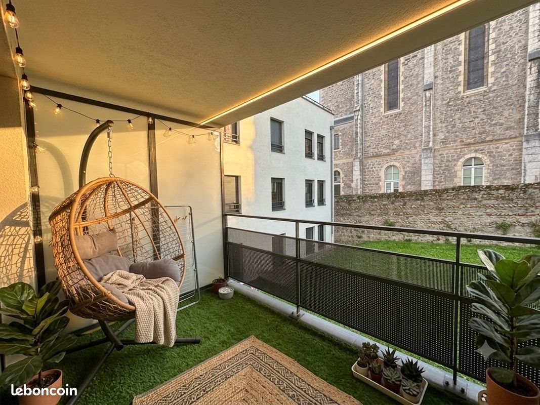 Appartement à vendre, 67m², Saint-Genis-Laval
