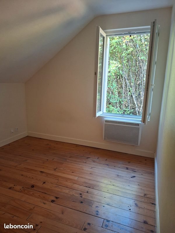 Appartement à louer, 38m², Merlines