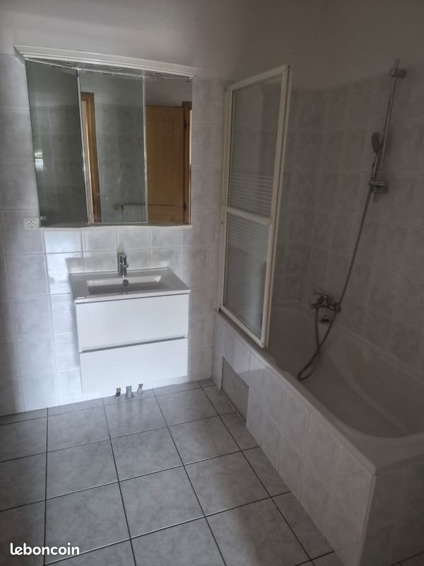 Appartement à louer, 80m², Hoste