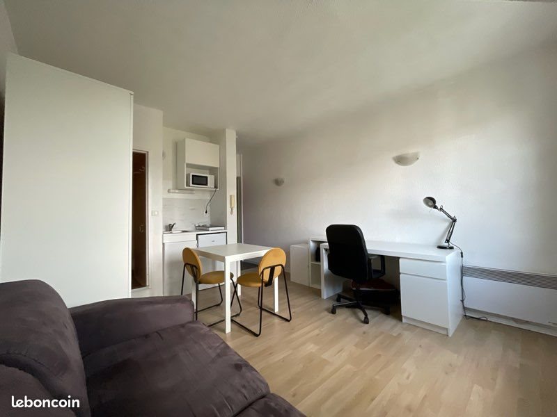 Appartement à louer, 17m², Le Mans